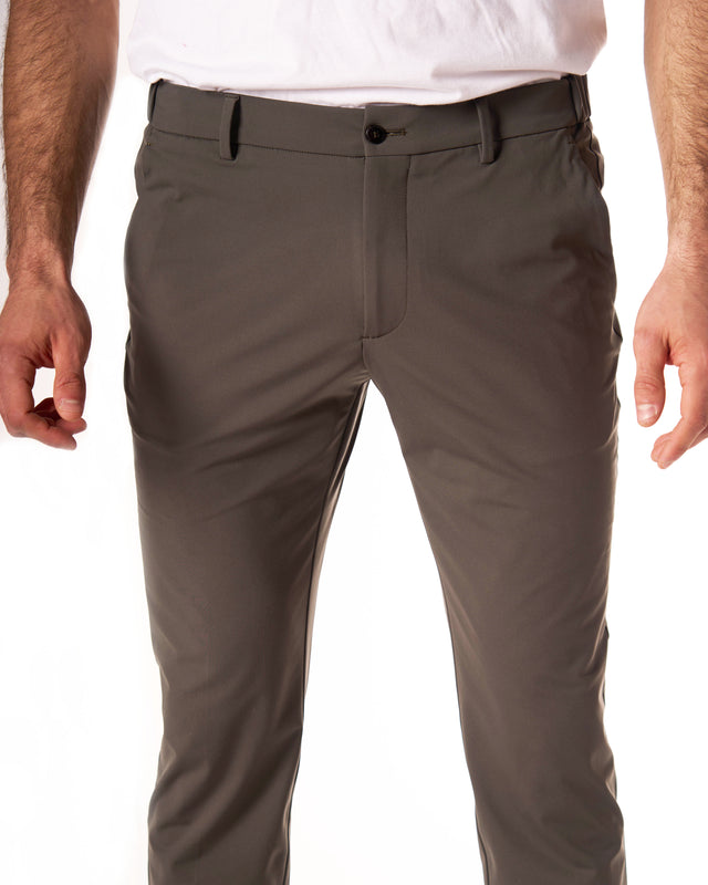 Pantaloni tecnico elastico color militare