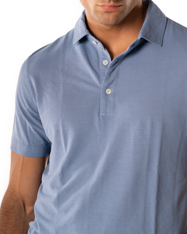 Polo crepe color azzurro