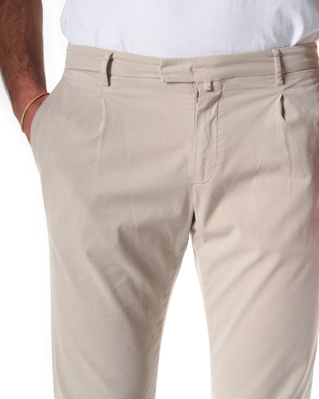 PANTALONI PINCES COLOR BEIGE