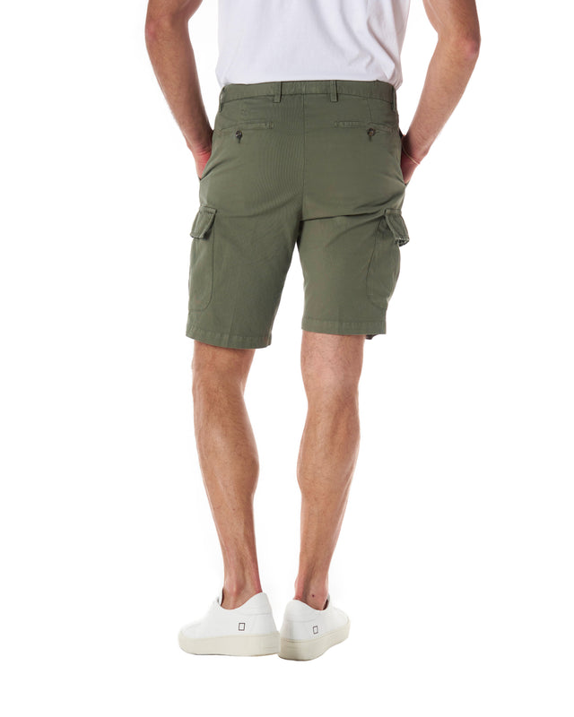 Bermuda tasconi color verde