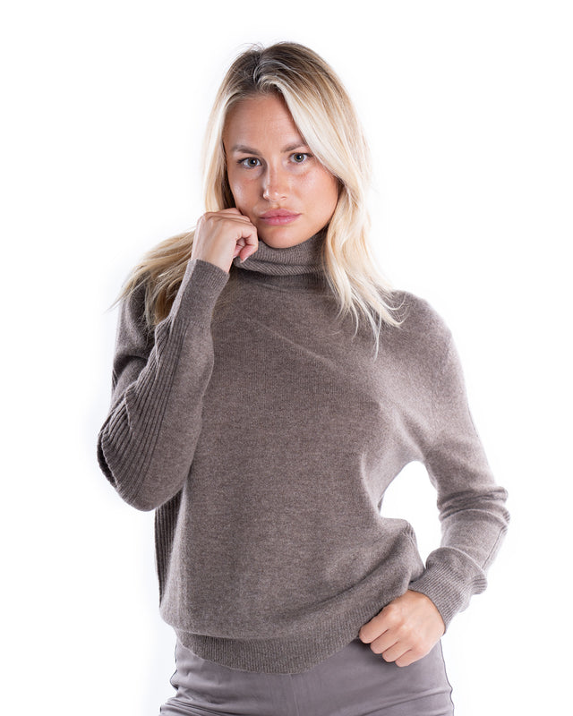 Maglia collo alto cashmere