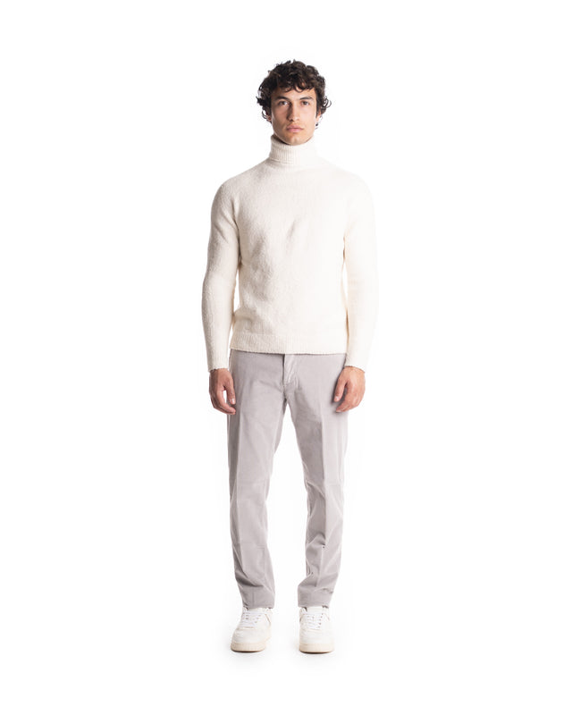 PANTALONE MUCHA VELLUTO