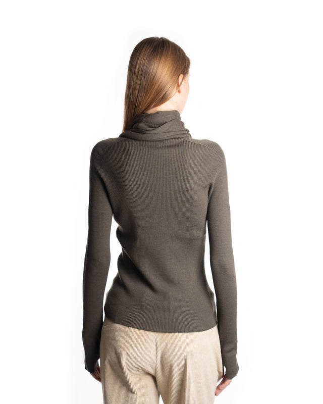 MAGLIA COLLO CAPPUCCIO