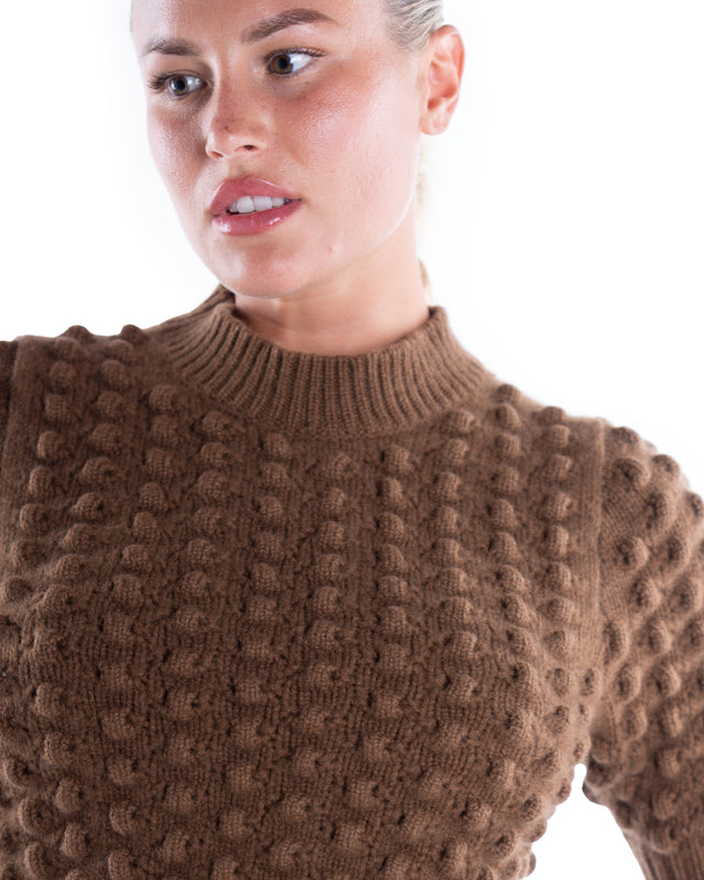 Maglia girocollo lavorazione rilievo