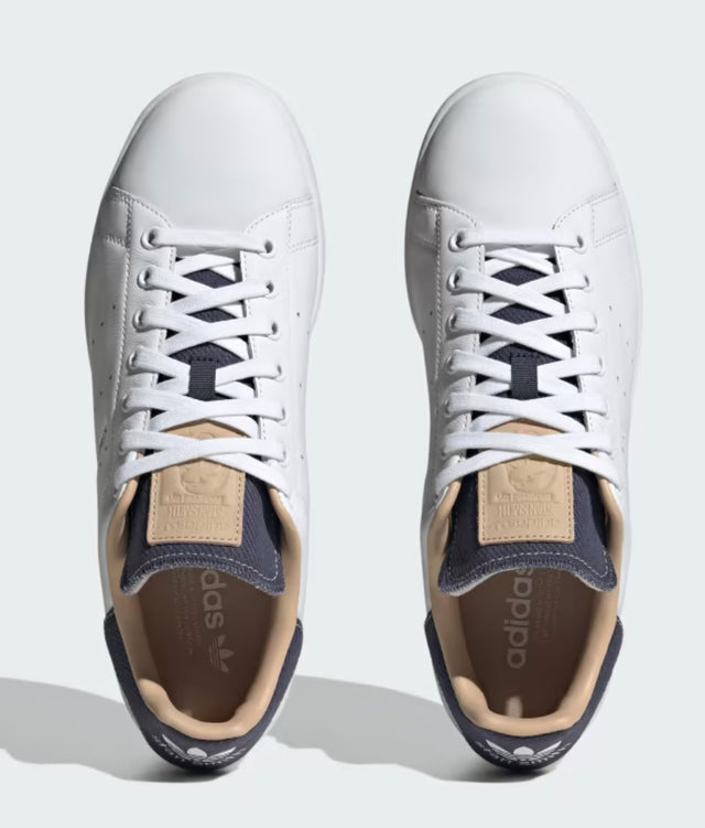 STAN SMITH