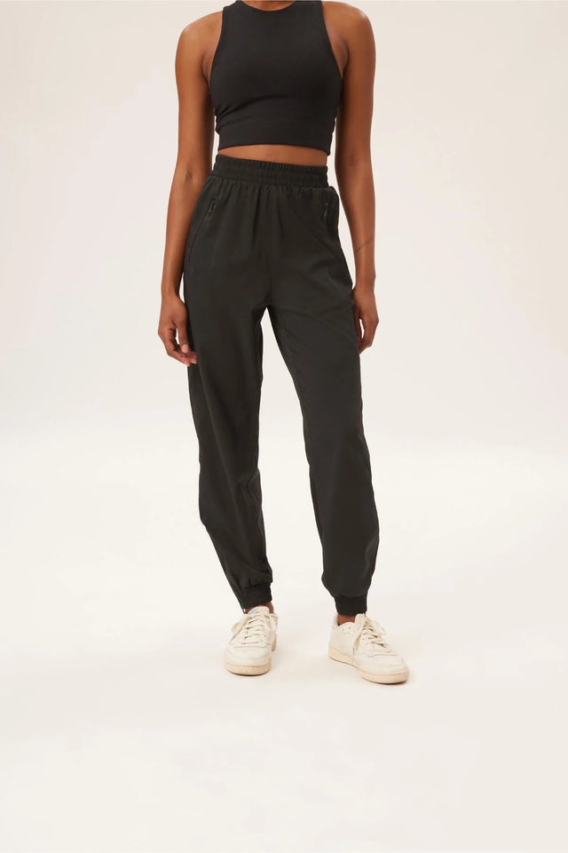 SUMMIT TRACK PANT