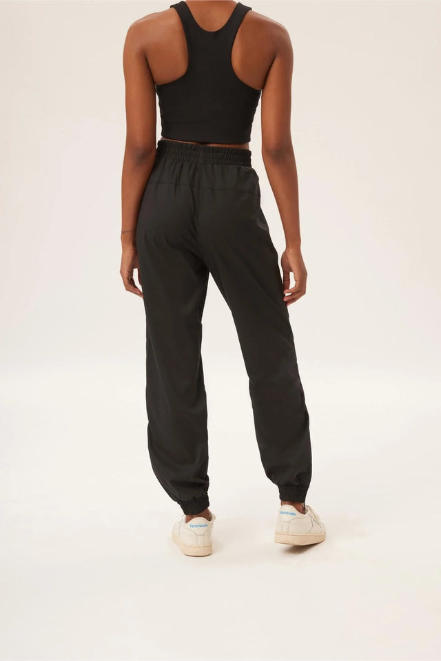 SUMMIT TRACK PANT