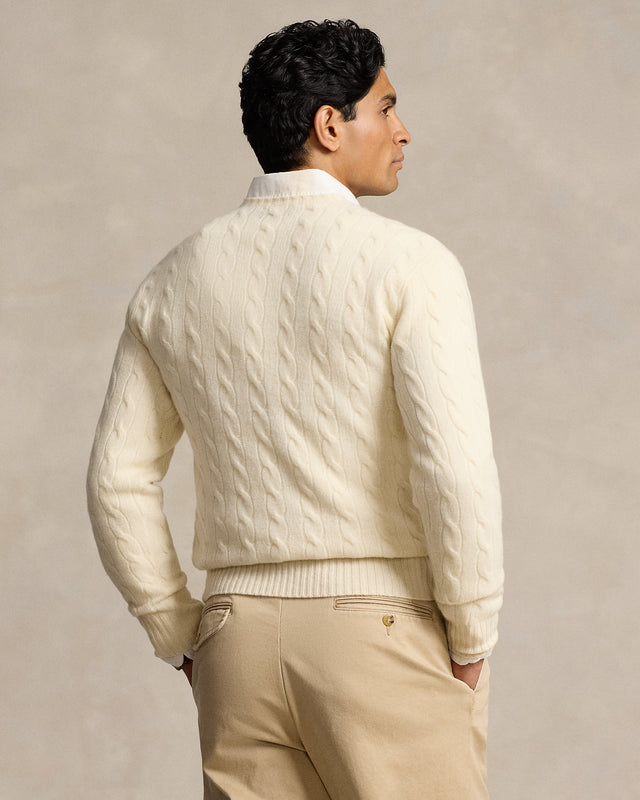Maglia in lana e cashmere a trecce