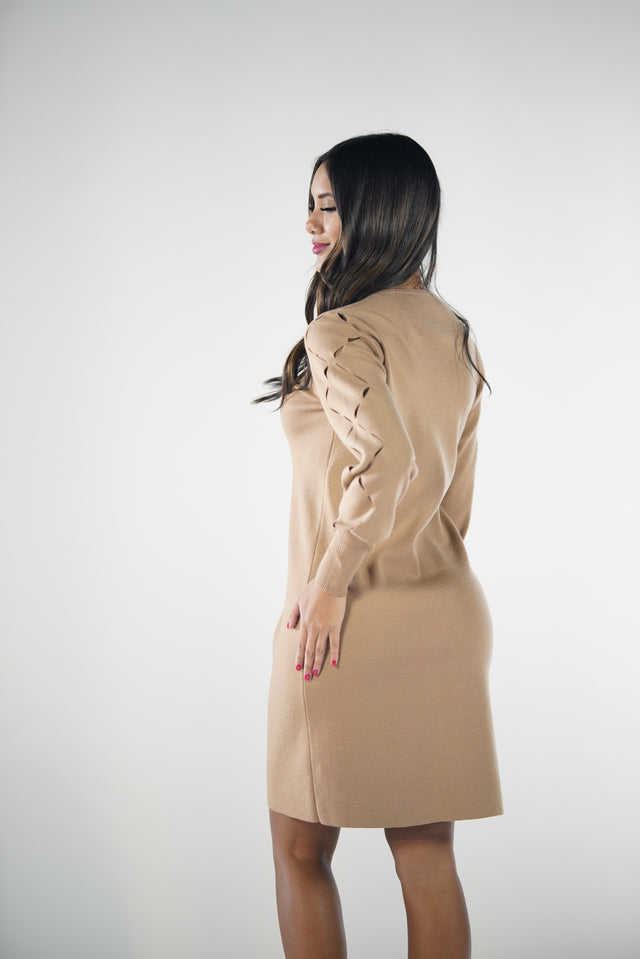 ABITO MANICA TAGLIO LASER