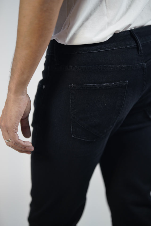 JEANS SLIM NERO