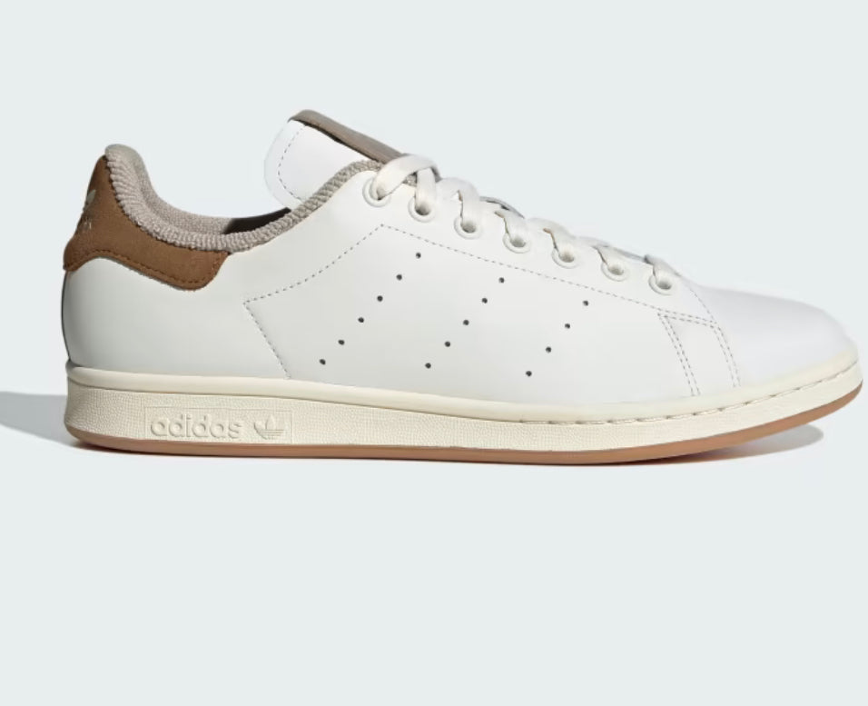 STAN SMITH