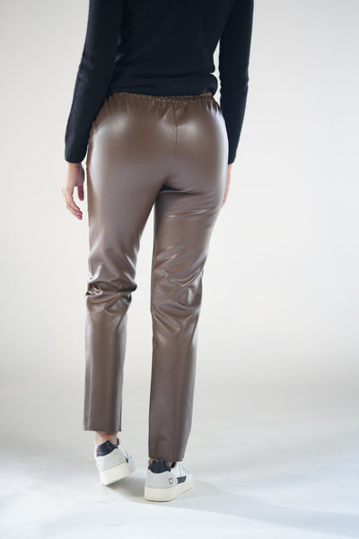 Pantalone ecopelle con elastico